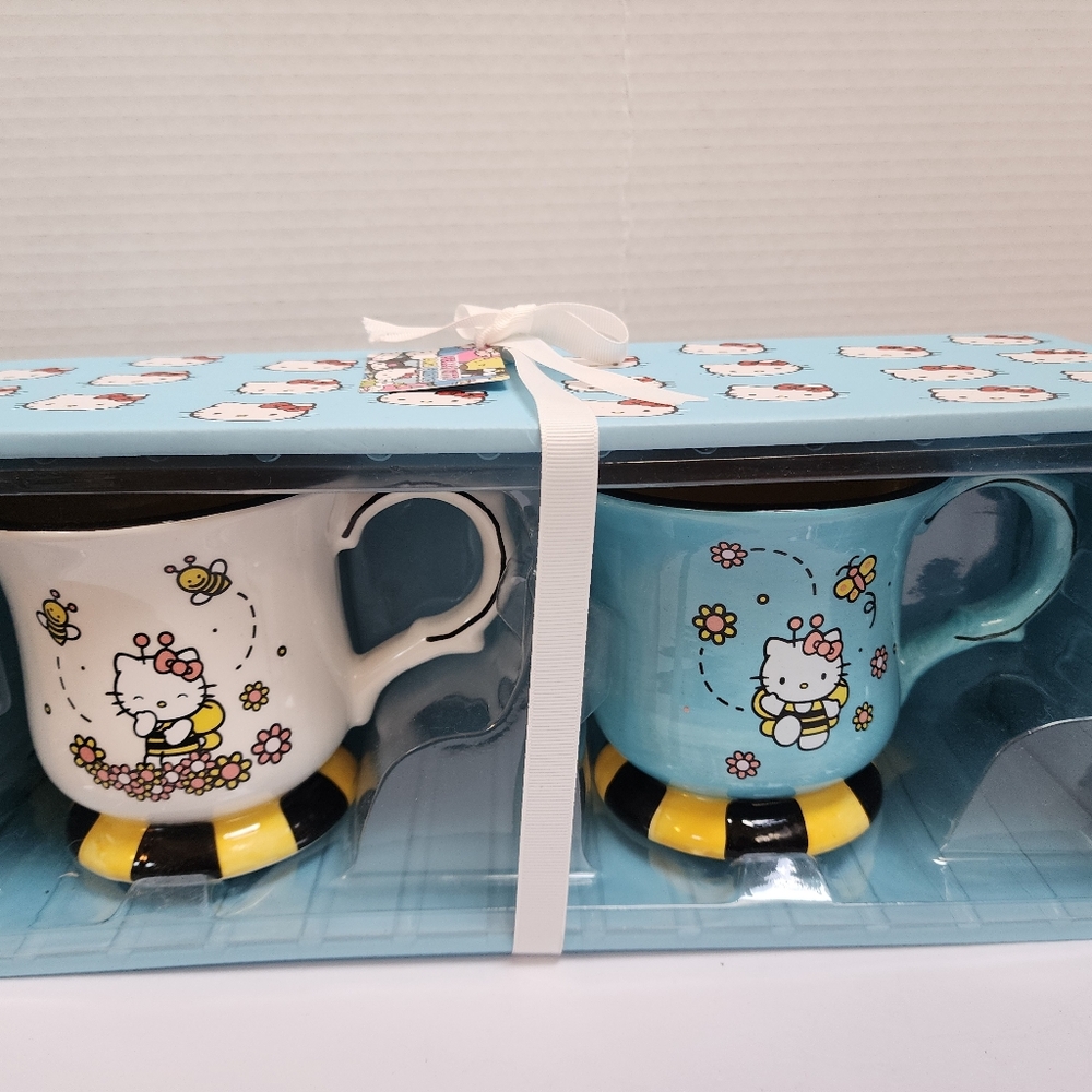 Hello Kitty Bees Mug Set Bee Pattern Rare